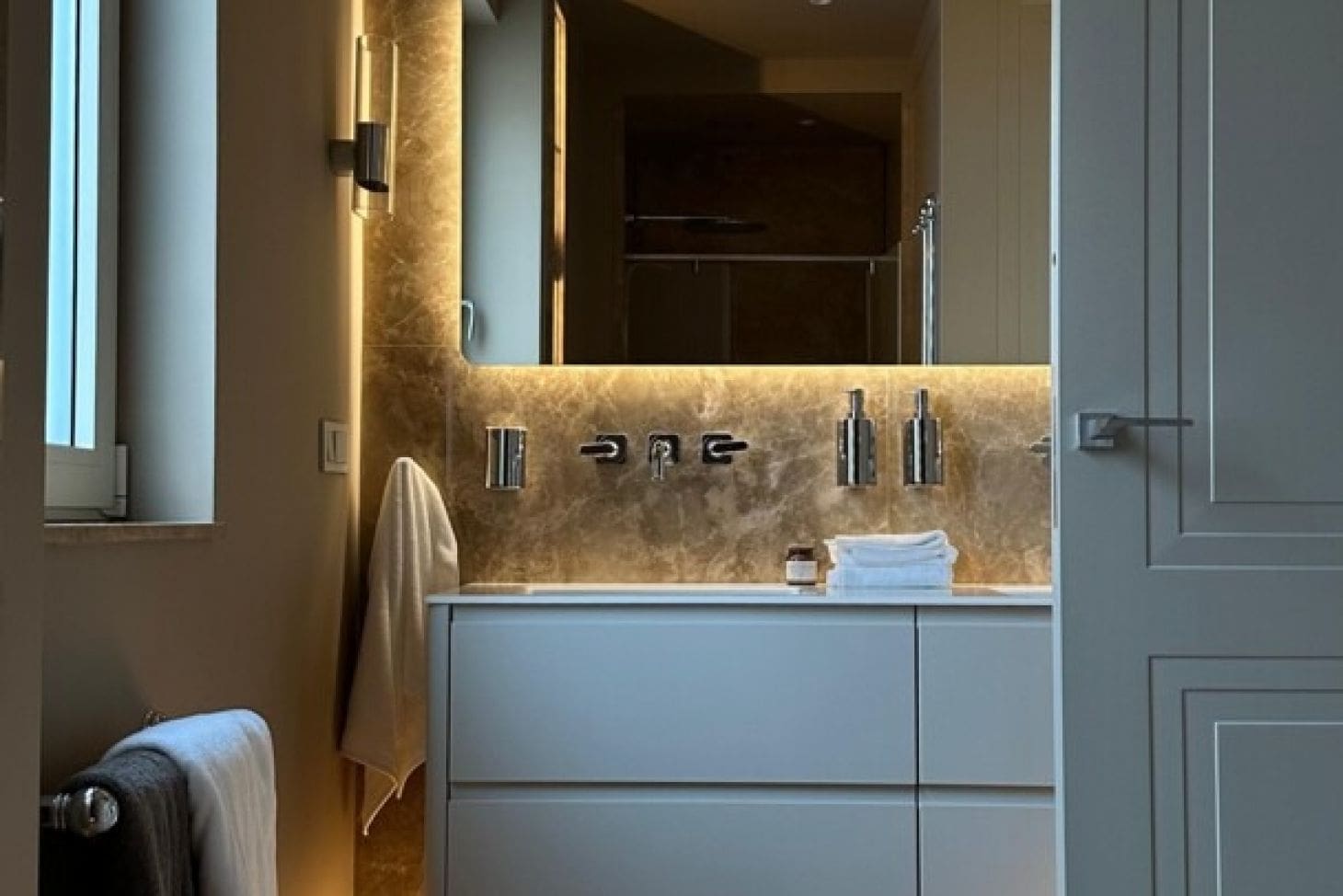 Penthouse Porto Montenegro — Zeta Building, 247 m², Full Capital Renovation 2025, Montenegro – MRE