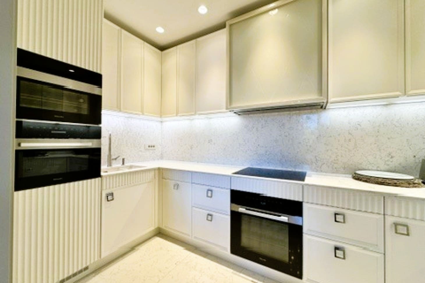 Penthouse Porto Montenegro — Zeta Building, 247 m², Full Capital Renovation 2025, Montenegro – MRE