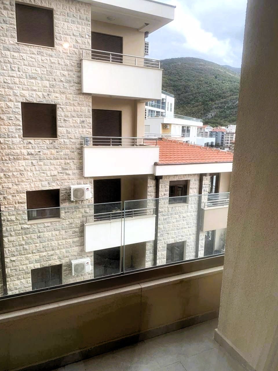 Studio for Sale Becici Budva — WOW Complex, Balcony, Sleeps 4, Montenegro – MREANN-01