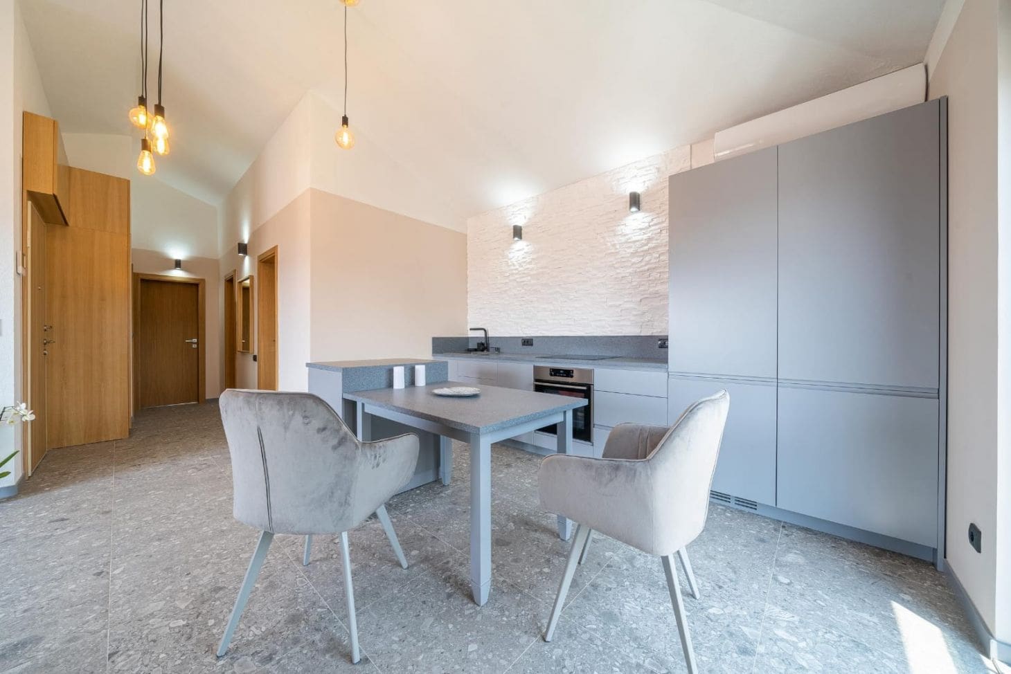 Apartment for Sale in Tivat — Top Floor, Sea View & 3 Private Parking Spaces, Montenegro – MREMB12