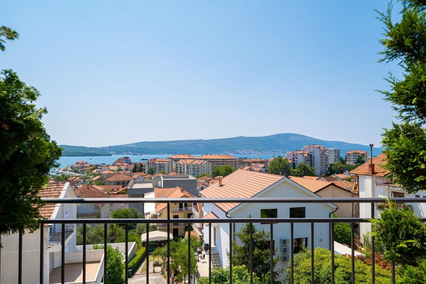 Apartment for Sale in Tivat — Top Floor, Sea View & 3 Private Parking Spaces, Montenegro – MREMB12