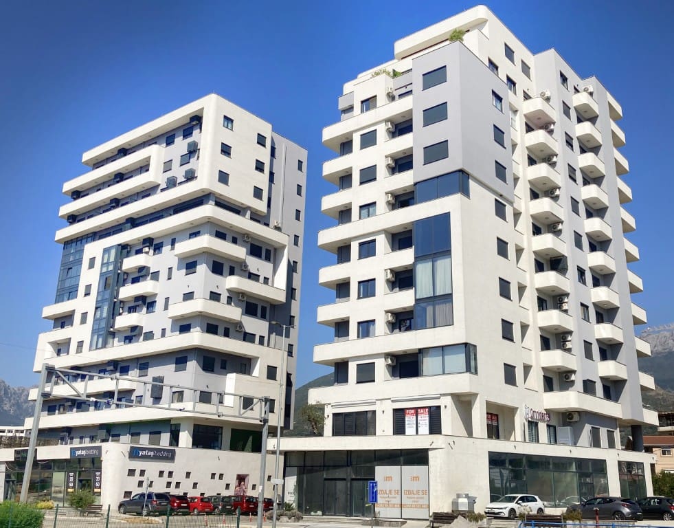 Modern 1-Bedroom Apartment for Sale in Bar — TwinHouse Complex, Montenegro – MREOG-1