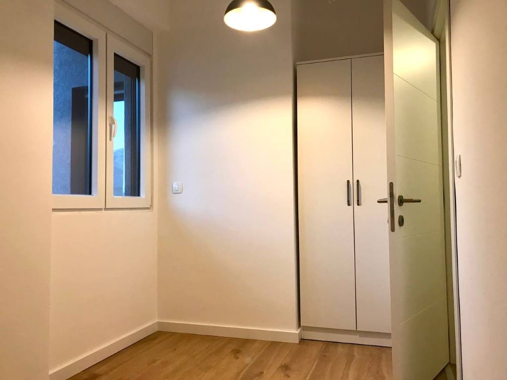 Modern 2-Bedroom Residence in TwinHouse — Bar City Center,  – MREOG-2