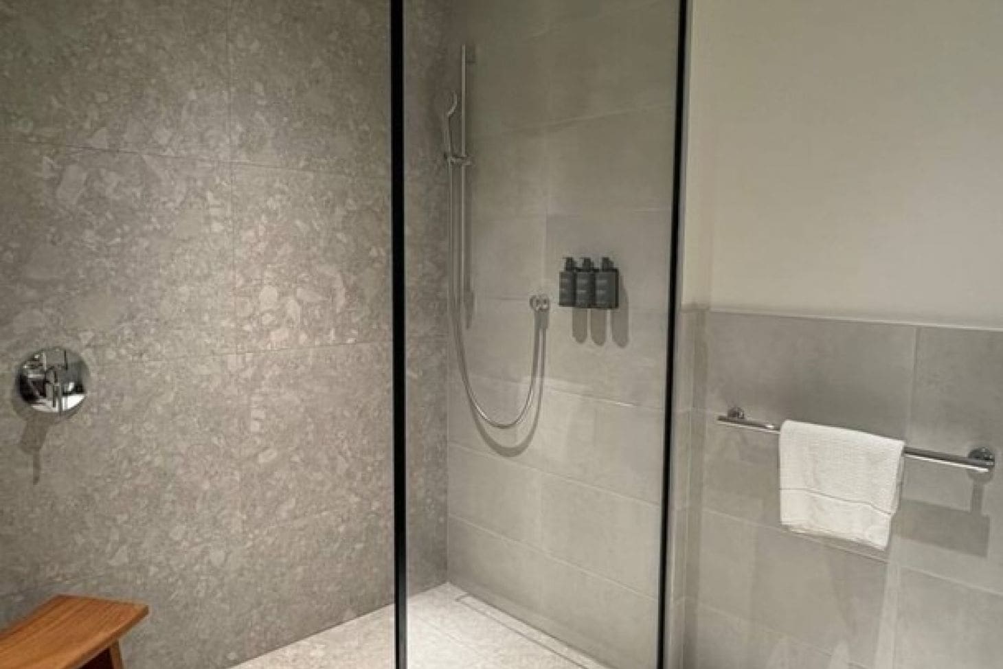 SIRO Hotel Apartment for Sale Tivat: 75m² Branded Residence with Sea View | Boka Place, Montenegro – MREMB-17