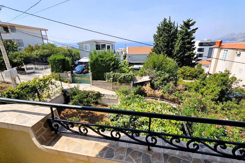 House for Sale Dobra Voda Bar: 140m² Villa with Sea Views, Montenegro – MREAD-01