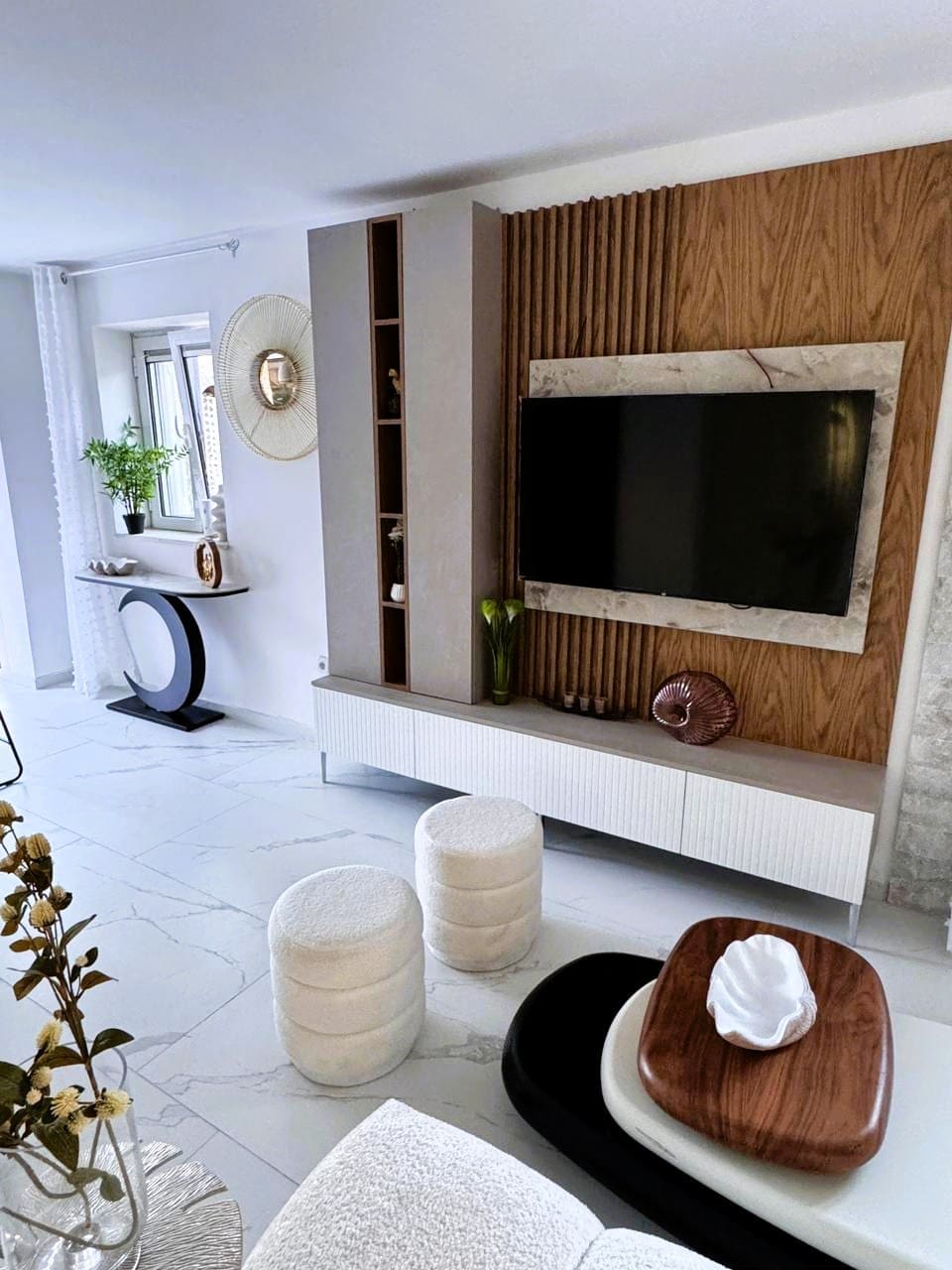 Prčanj First Line Apartment 110m² | Kotor Bay, Montenegro – MRENT-1