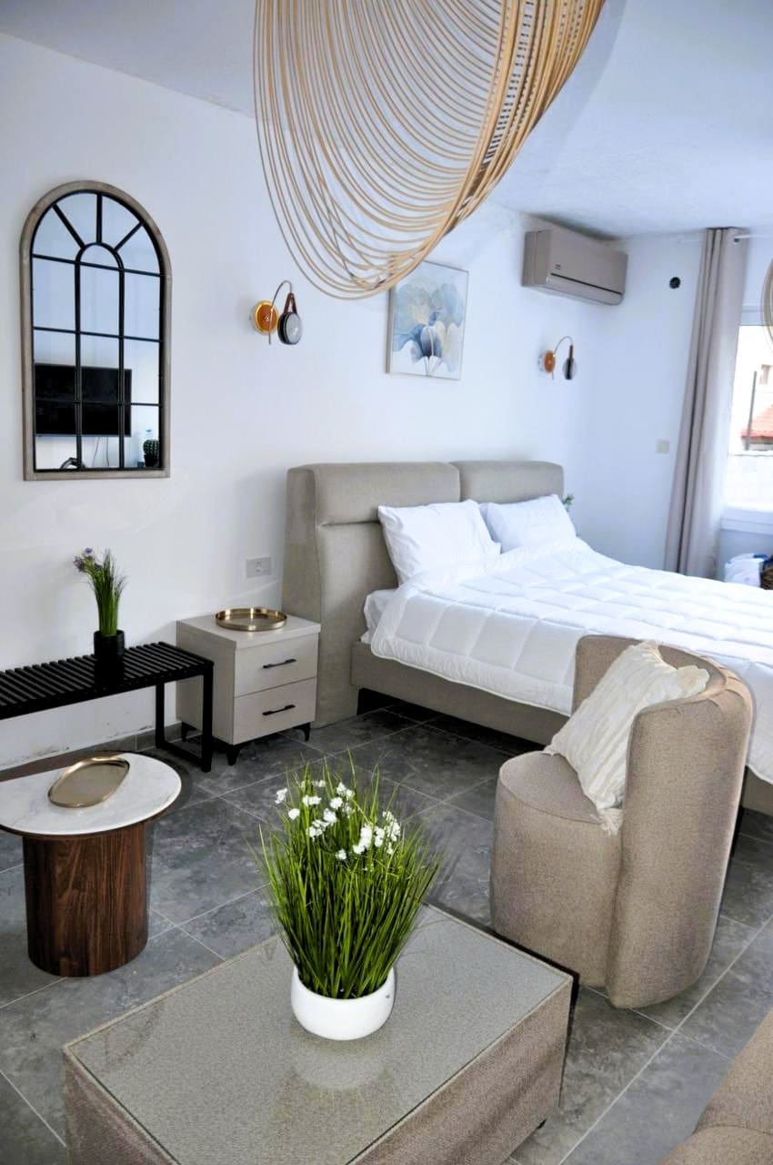 Prčanj First Line Apartment 110m² | Kotor Bay, Montenegro – MRENT-1