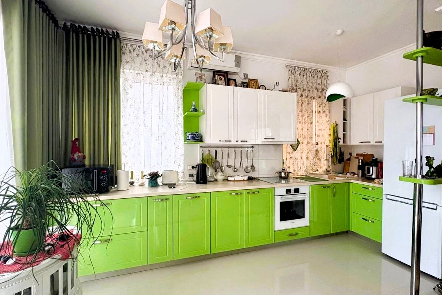 Lepetane Apartment with Sauna 180m² | Tivat Bay | 50m Beach, Montenegro – MREMB-19