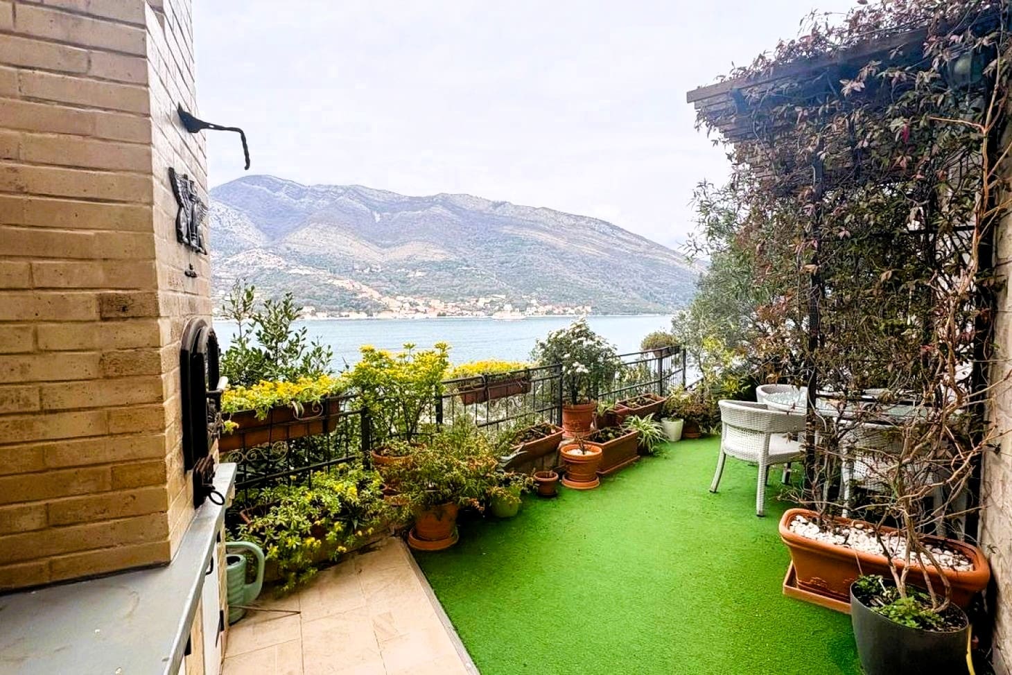 Lepetane Apartment with Sauna 180m² | Tivat Bay | 50m Beach, Montenegro – MREMB-19