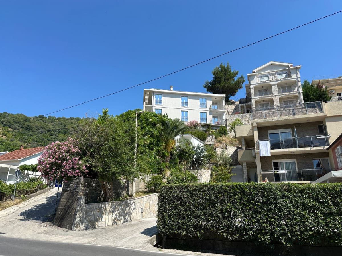 Lepetane Apartment with Sauna 180m² | Tivat Bay | 50m Beach, Montenegro – MREMB-19