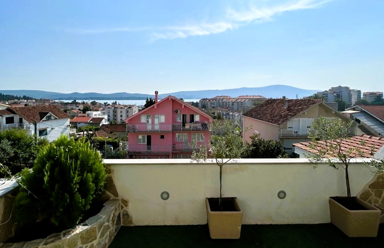 2-Bedroom Apartment Tivat 83m² | Porto Montenegro – 10min, Montenegro – MREMB-20