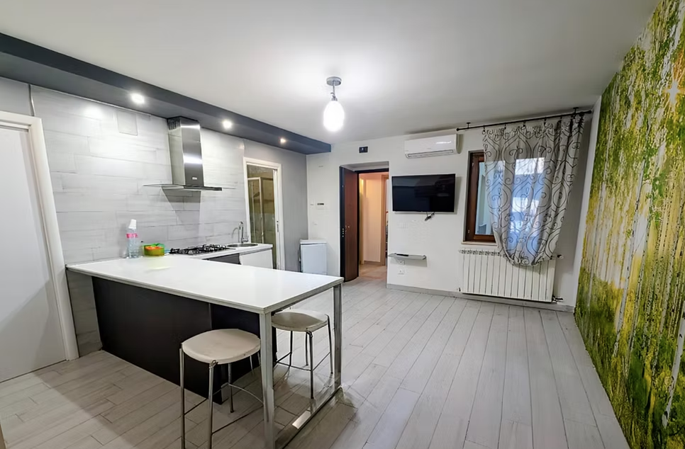 Historic Italian B&B + Apartments for Sale Pay Over 10 Years – No Mortgage Required