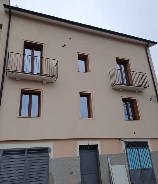 🇮🇹 Renovated 4 Bedroom House Payable Over 10 Years – Monthly Payments: €1,250 over 120 months