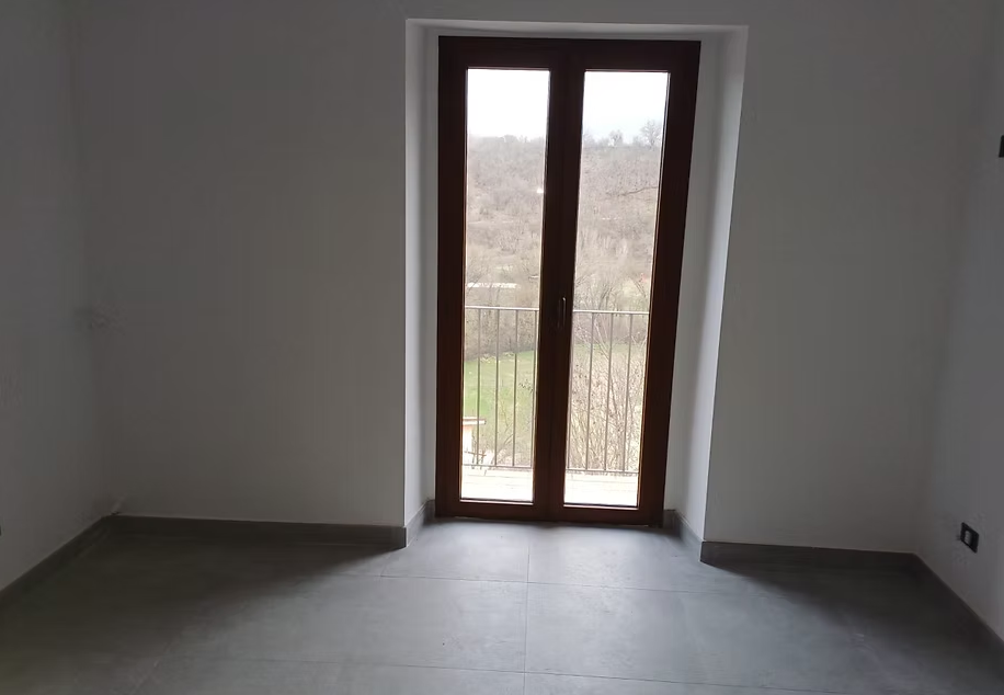 🇮🇹 Renovated 4 Bedroom House Payable Over 10 Years – Monthly Payments: €1,250 over 120 months