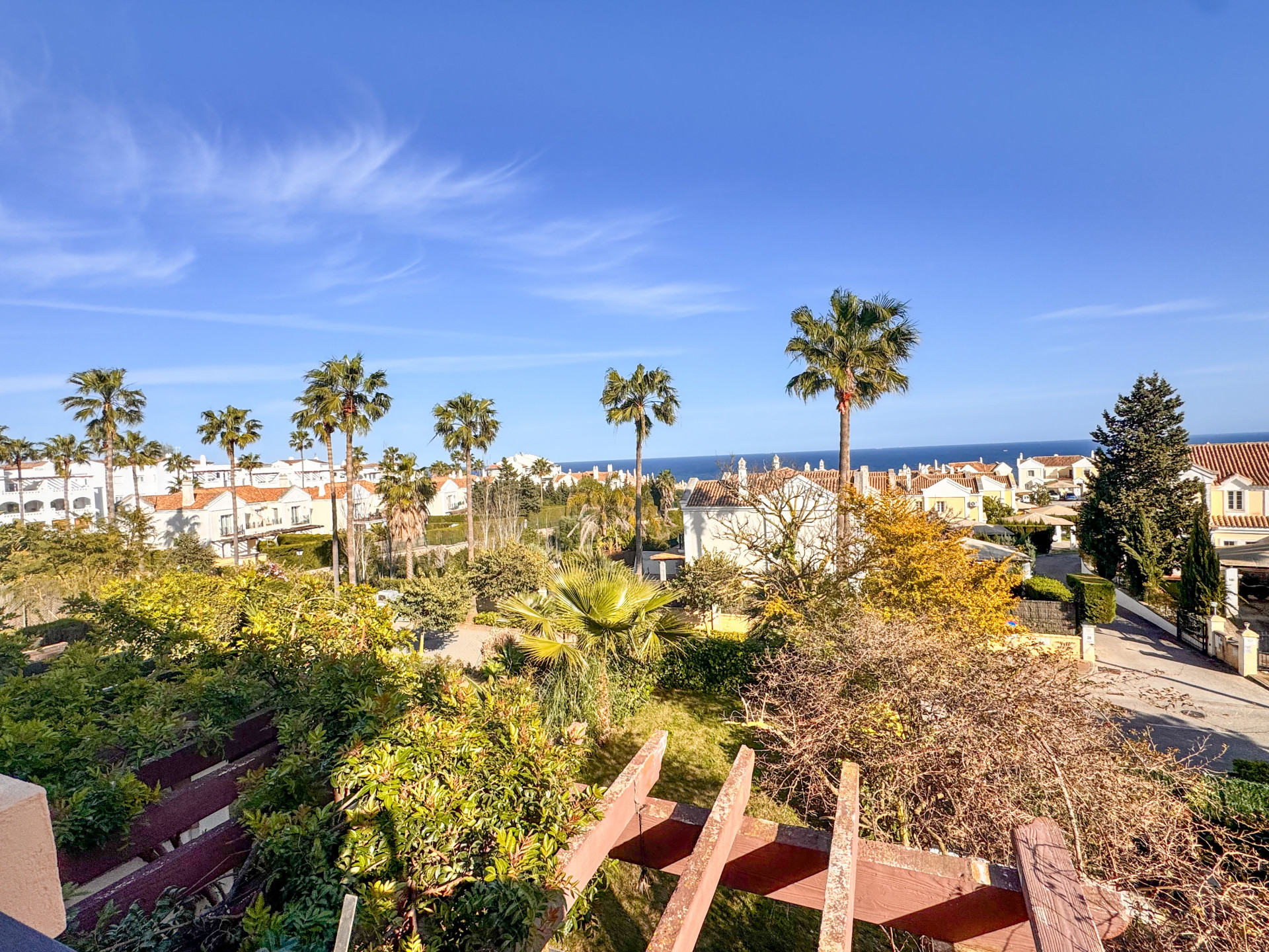 3 bedroom Semi Detached House in Alcaidesa, Cadiz, Spain – 428-05322P