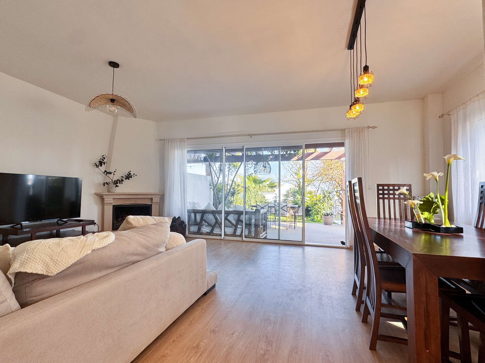 3 bedroom Semi Detached House in Alcaidesa, Cadiz, Spain – 428-05322P