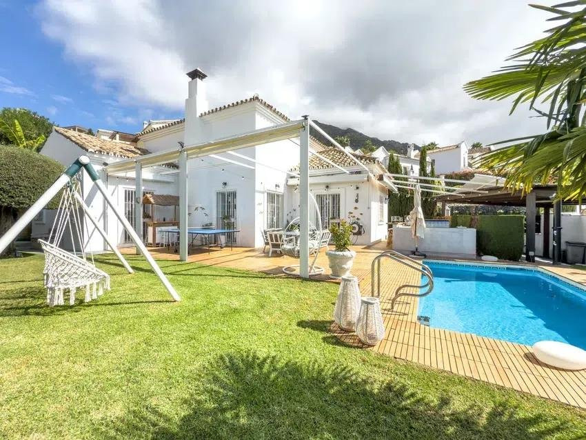 4 bedroom Villa in Istan, Malaga, Spain – 428-05338P