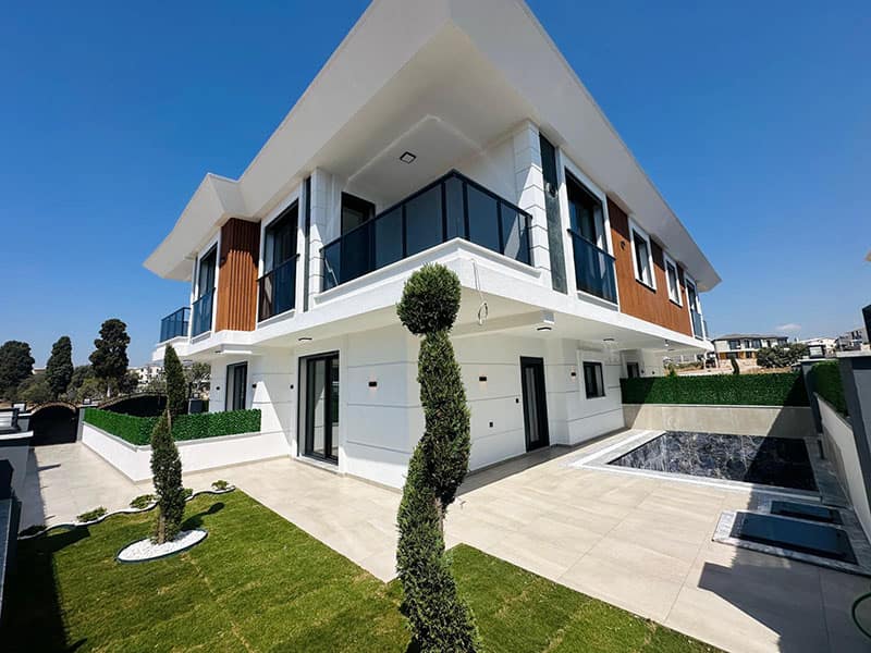 Rear semi-detached Villa with private pool in Altinkum – TC1964