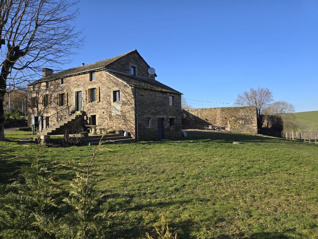 4 bedroom maison en pierres in Curan, Aveyron, France