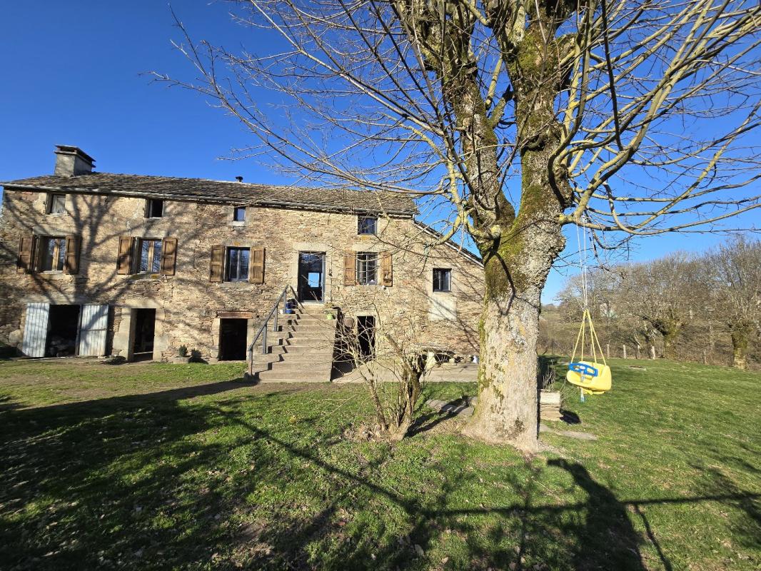 4 bedroom maison en pierres in Curan, Aveyron, France