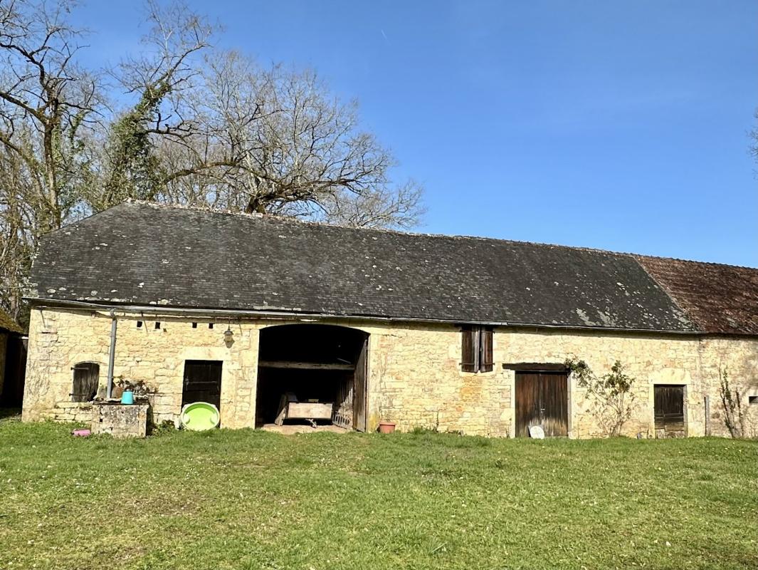 2 bedroom corps de ferme in Sarrazac, Lot, France