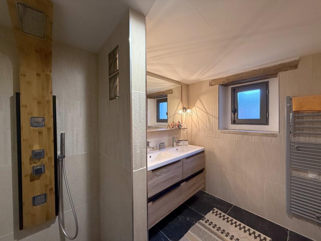 3 bedroom maison de village in Bourdeilles, Dordogne, France