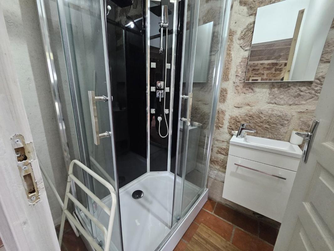 4 bedroom maison in Villac, Dordogne, France