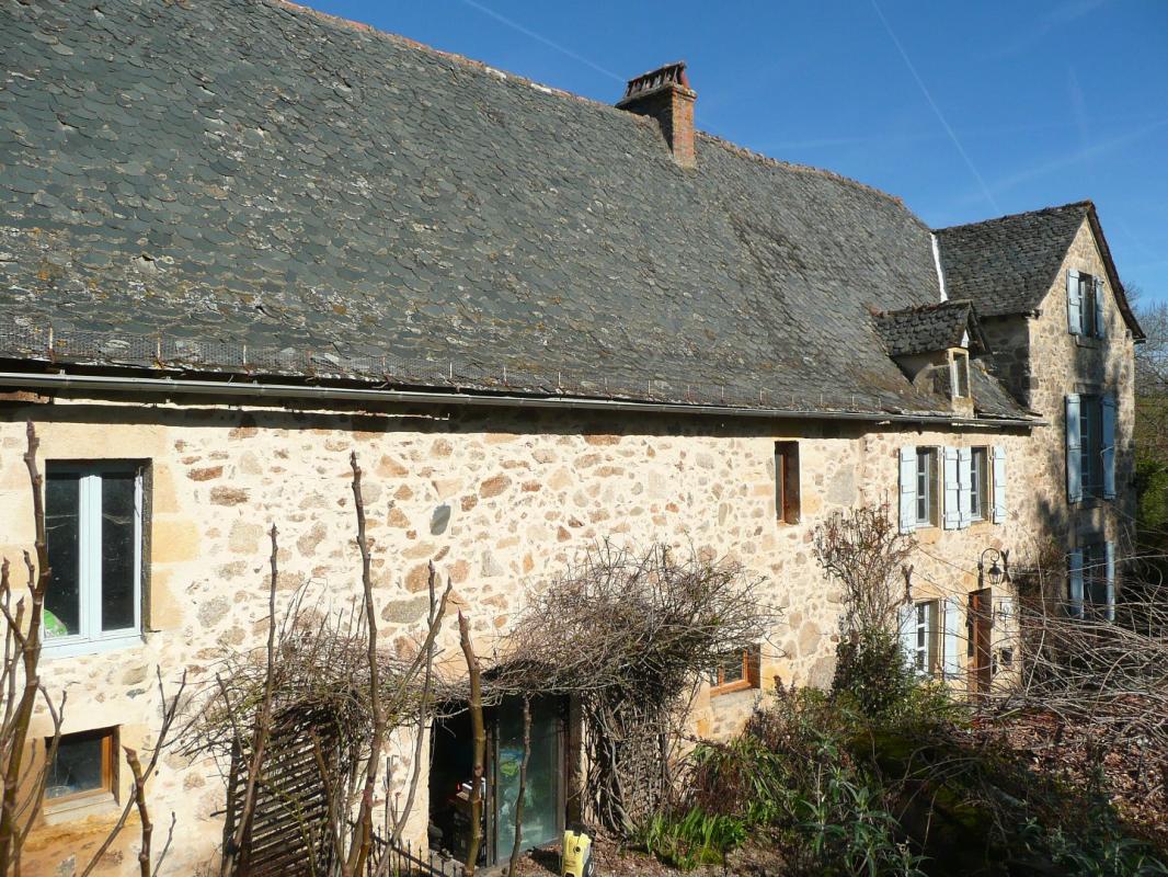 6 bedroom propriete in Maleville, Aveyron, France