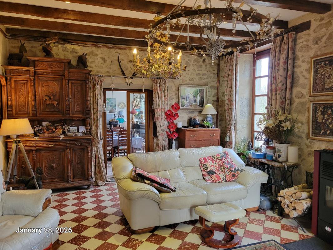 6 bedroom propriete in Maleville, Aveyron, France
