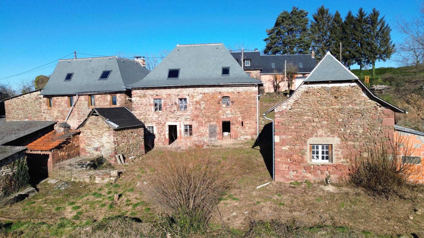 3 bedroom corps de ferme in Villecomtal, Aveyron, France
