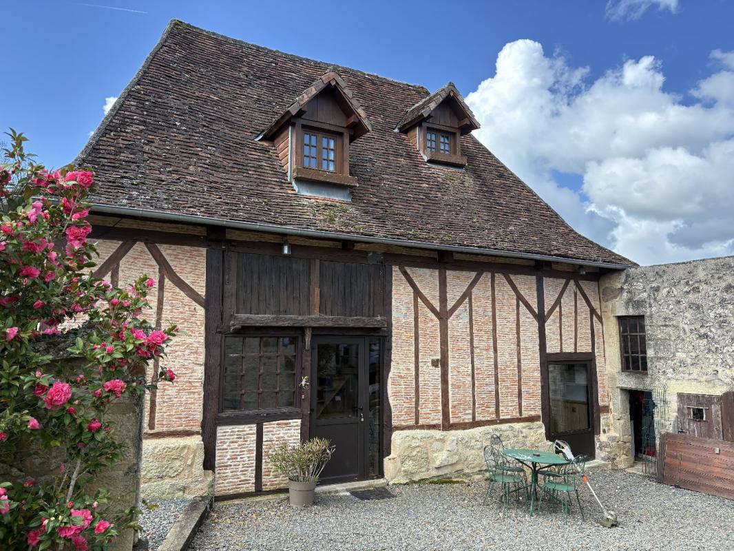4 bedroom maison in Segonzac, Corrèze, France