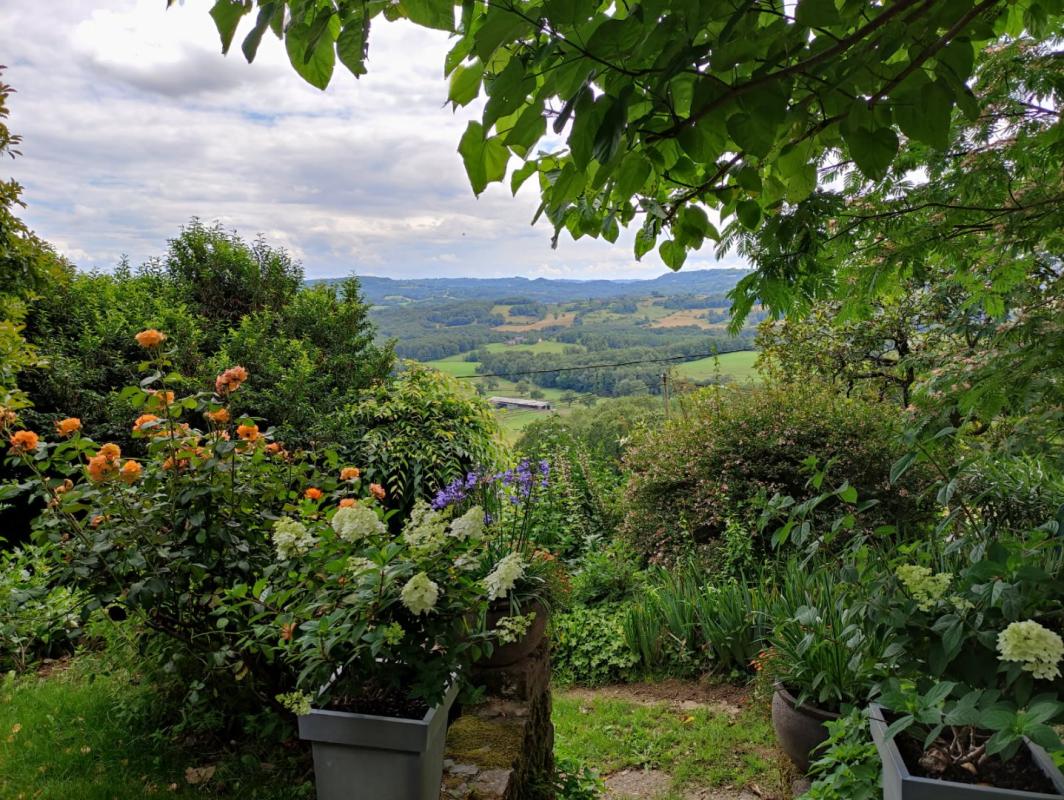 2 bedroom maison in Juillac, Corrèze, France