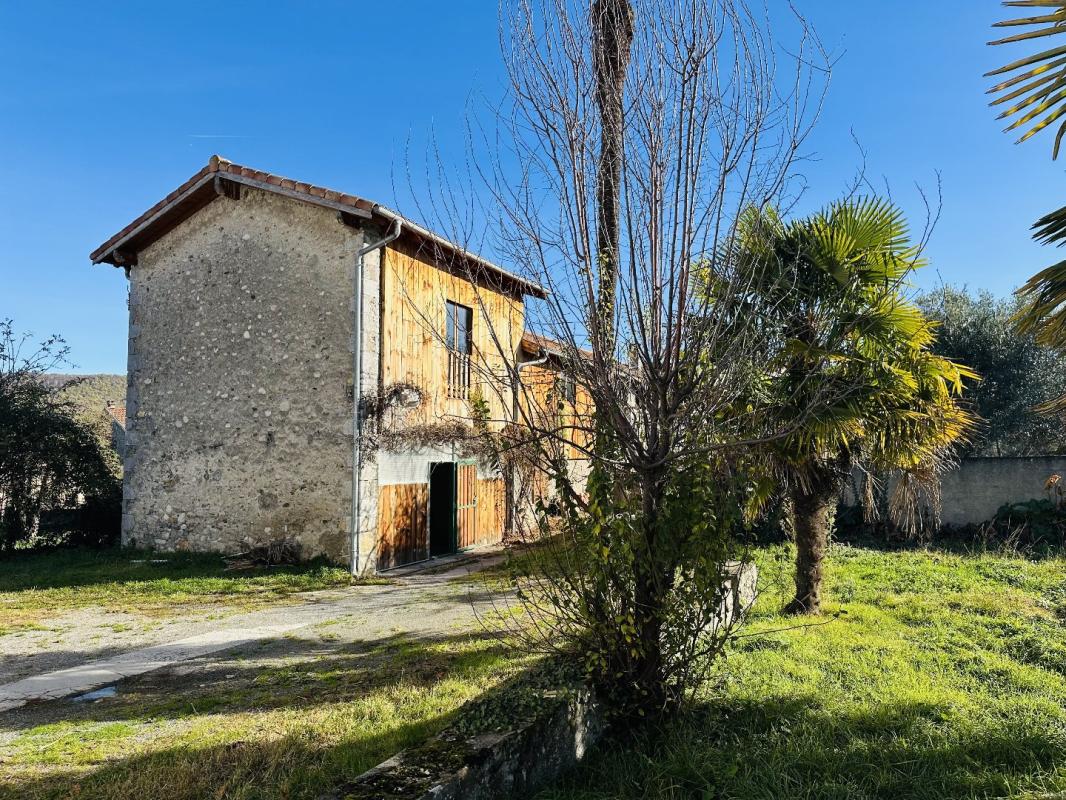 4 bedroom maison en pierres in Lorp Sentaraille, Ariège, France