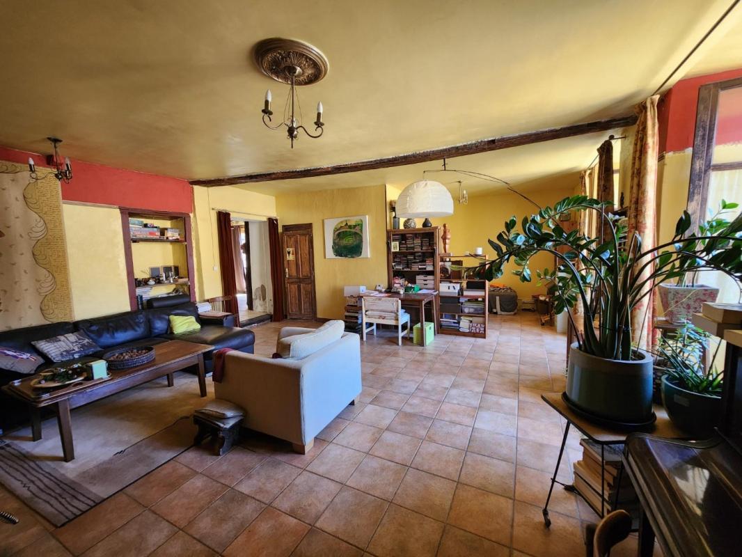 4 bedroom maison en pierres in Brillac, Charente, France