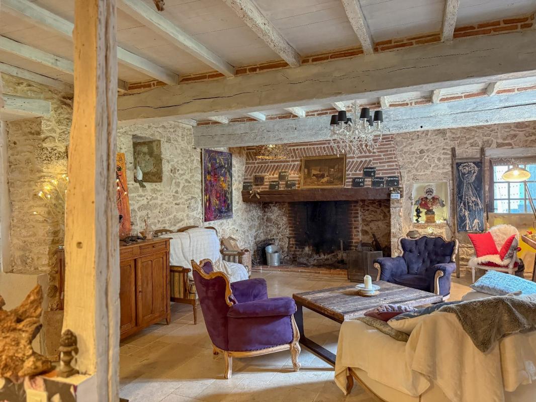 6 bedroom maison in Beaumont De Lomagne, Tarn-et-Garonne, France