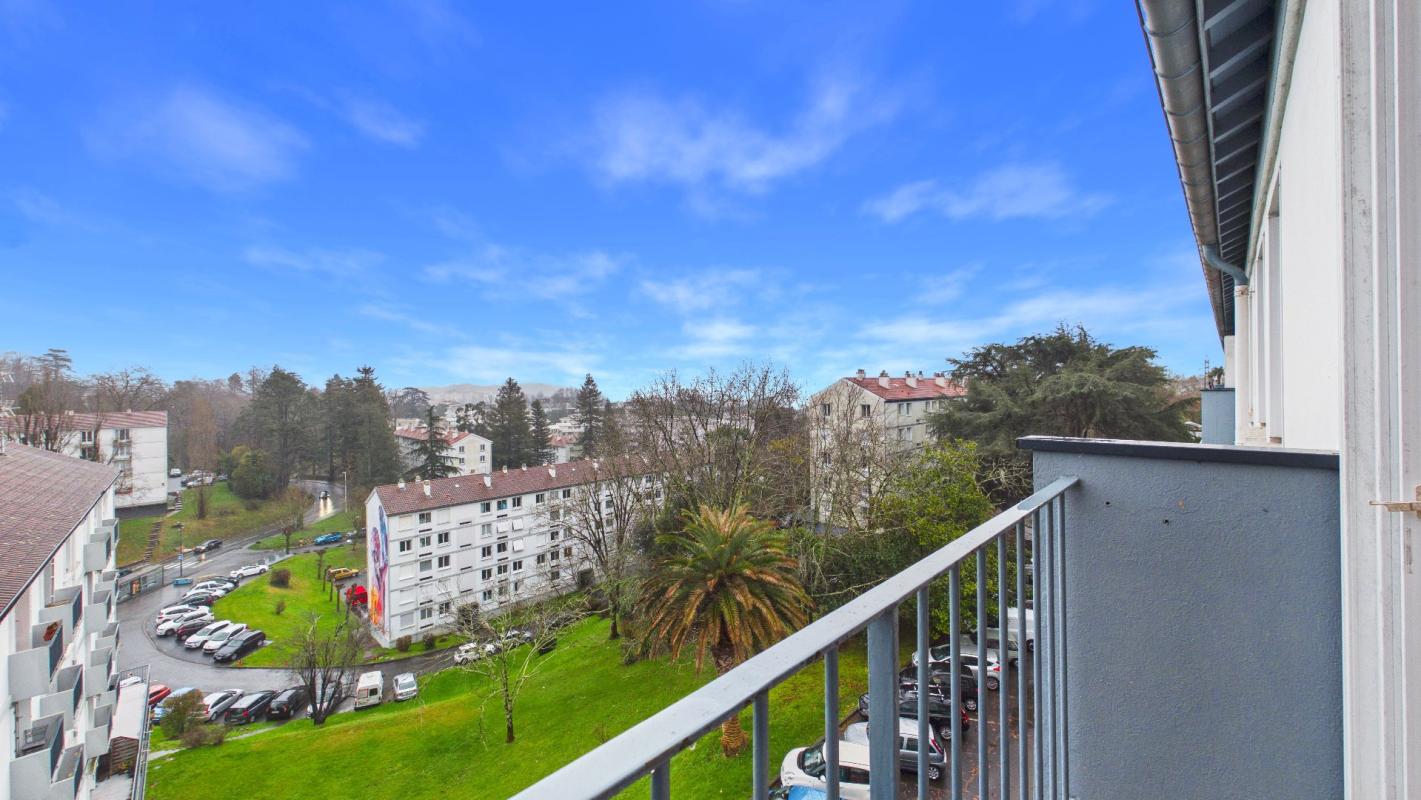 3 bedroom t4 in Bayonne, Pyrénées-Atlantiques, France