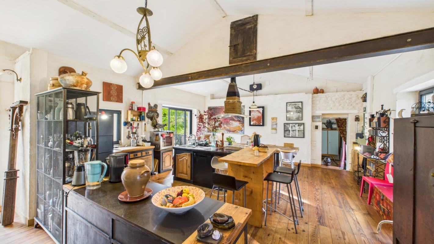 7 bedroom propriete in Haux, Gironde, France