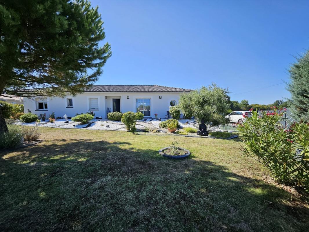 4 bedroom maison in La Chapelle Gonaguet, Dordogne, France