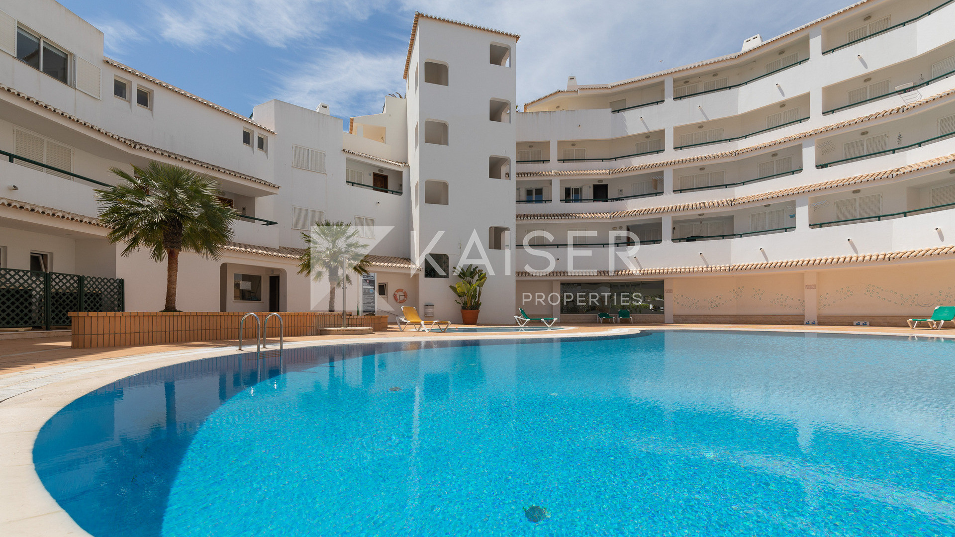 1 bedroom Apartment house in Porches, Portugal – KP1330