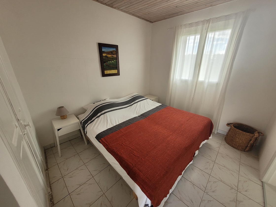 2 bedroom House in Autignac, Herault, France – lam140400ee