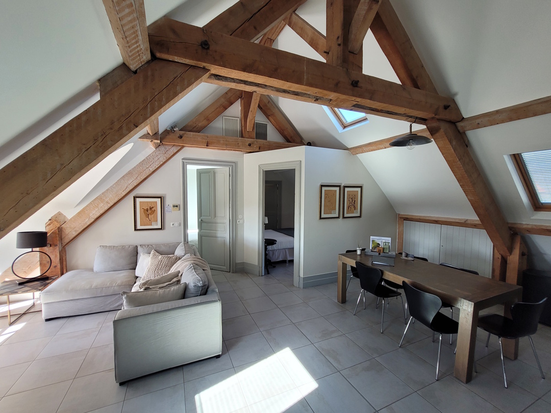 2 bedroom Apartment in Capestang, Herault, France – qc425000e