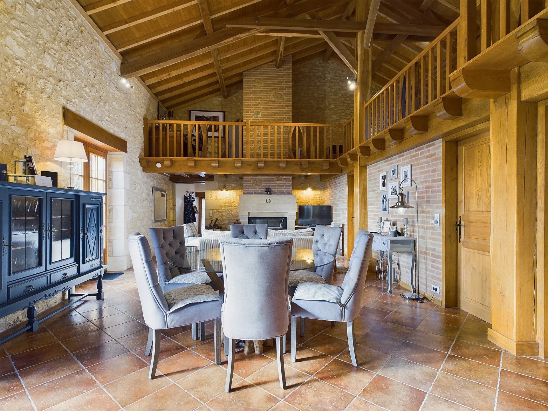 Renovated Stone Farmhouse with stables and Income Potential, Aquitaine – France – BVI77780