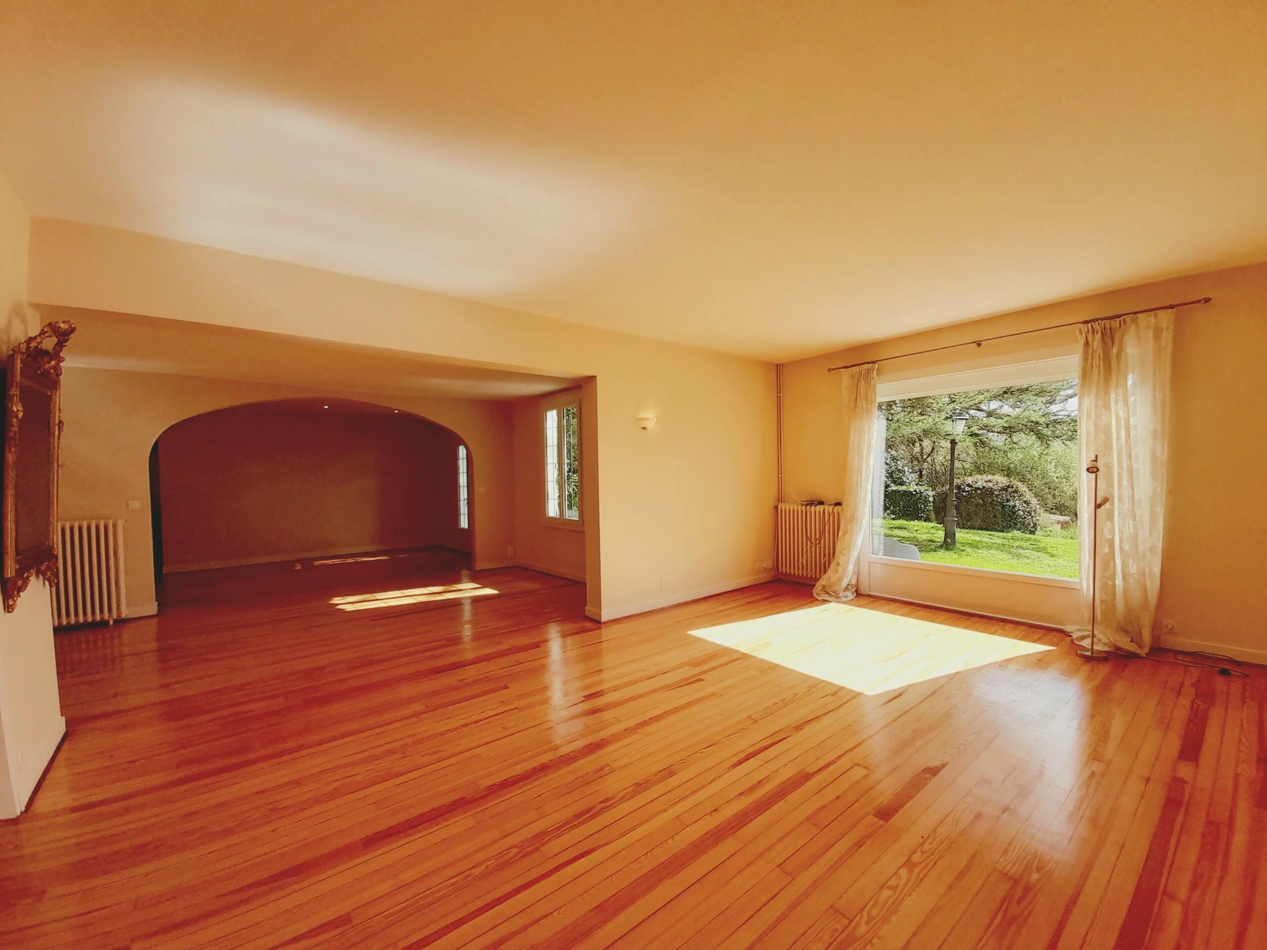 Perigordian style house, pool and stunning views over Bergerac, Aquitaine – France – BVI77469