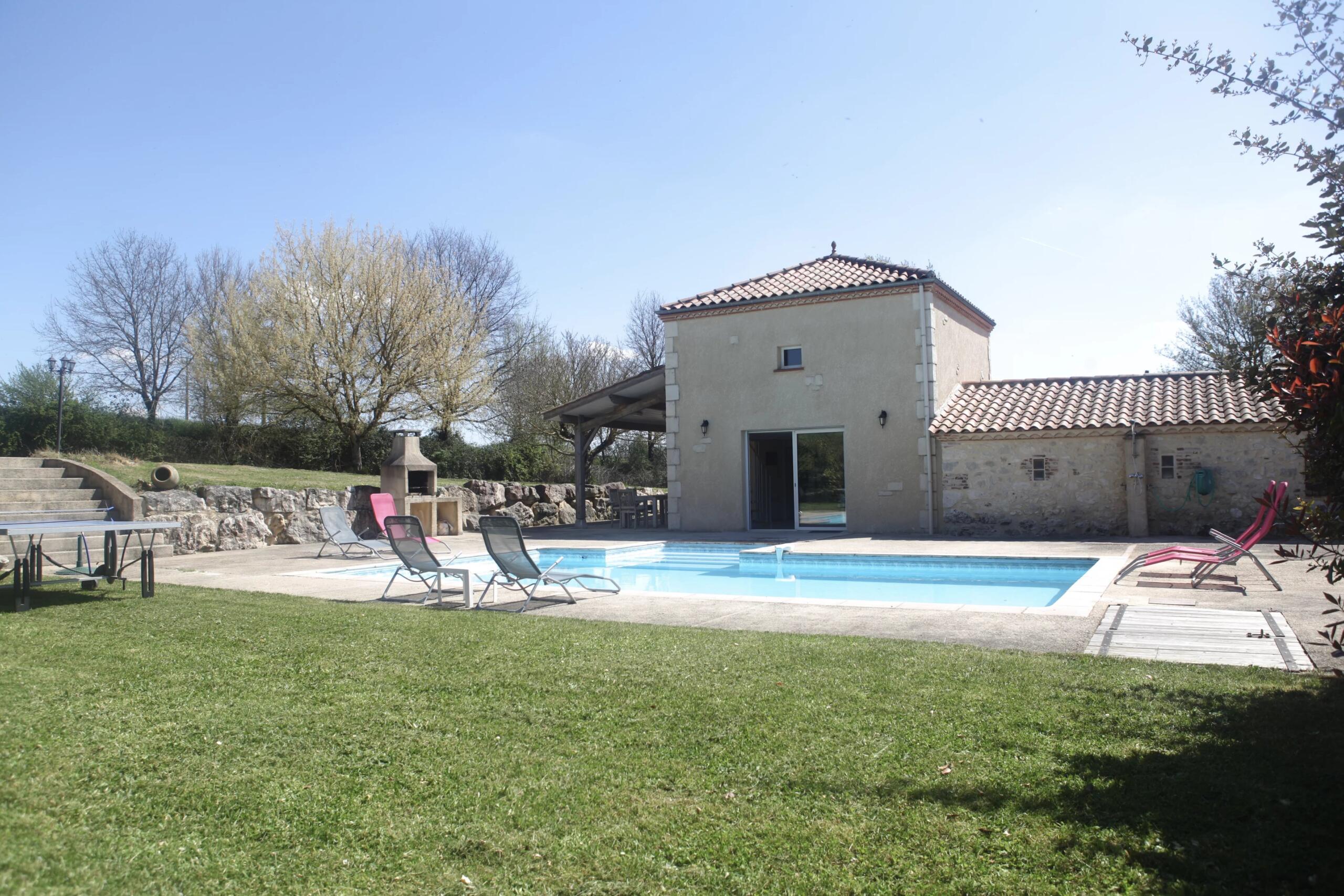 Charming stone ensemble with 2 houses and 2 pools, Aquitaine – France – BVI84506