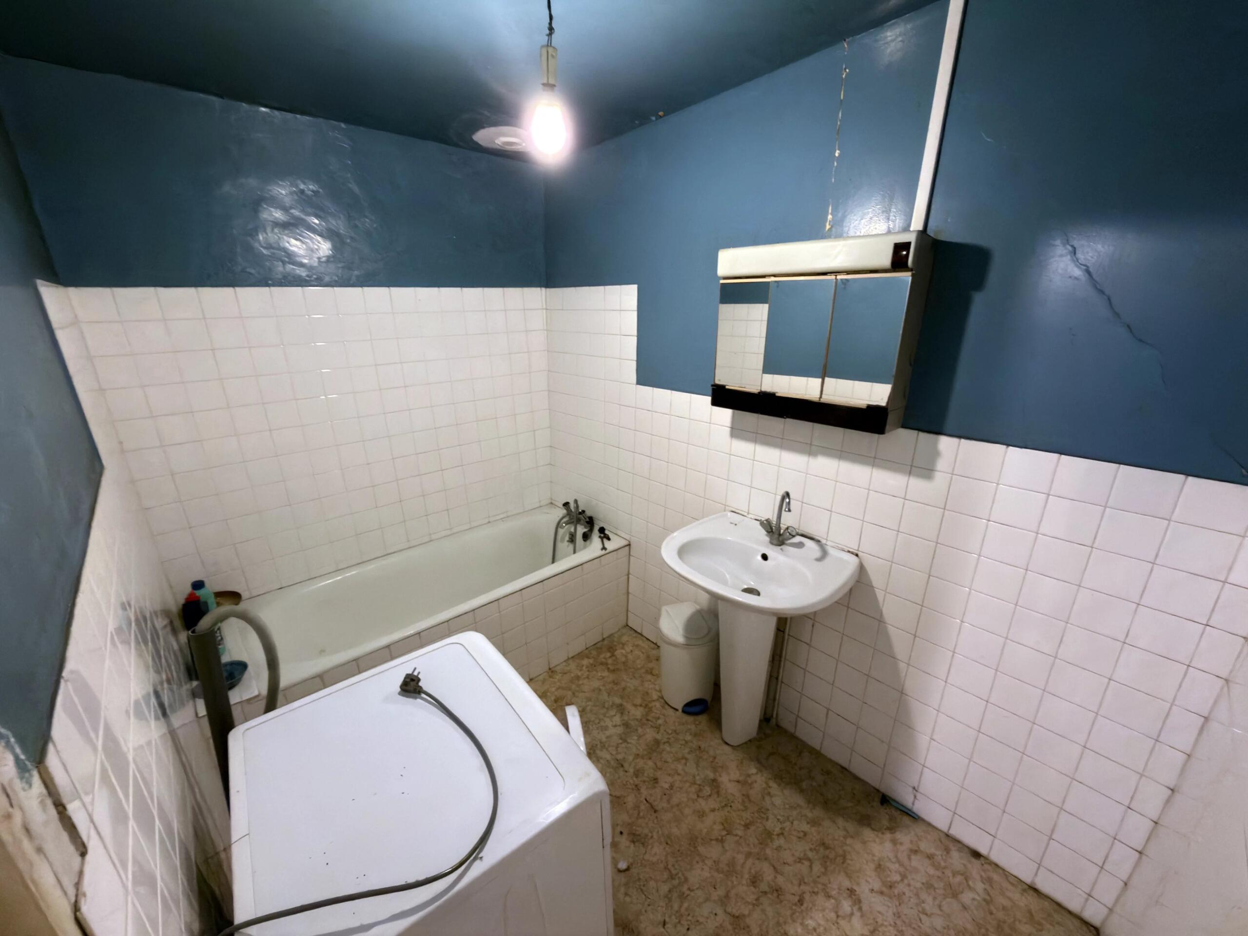 Rare Opportunity: 17th-Century Stone House on 7 acres, Aquitaine – France – BVI84631