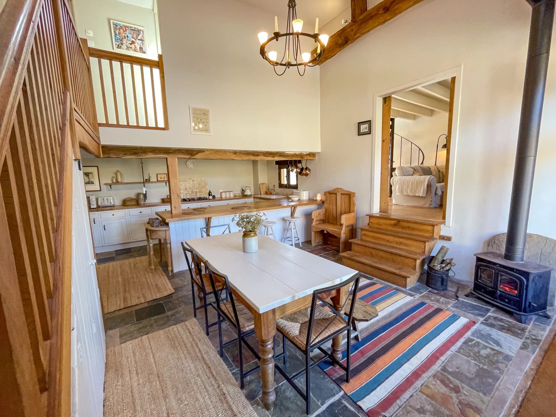 Pretty  stone house with a pool, garage and outside parking area, Limousin – France – BVI84137