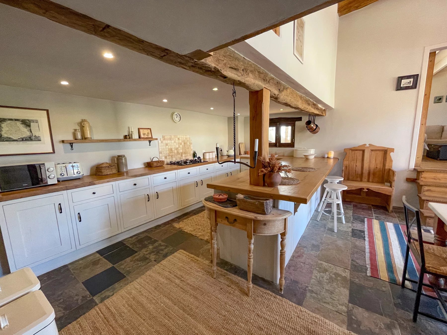 Pretty  stone house with a pool, garage and outside parking area, Limousin – France – BVI84137