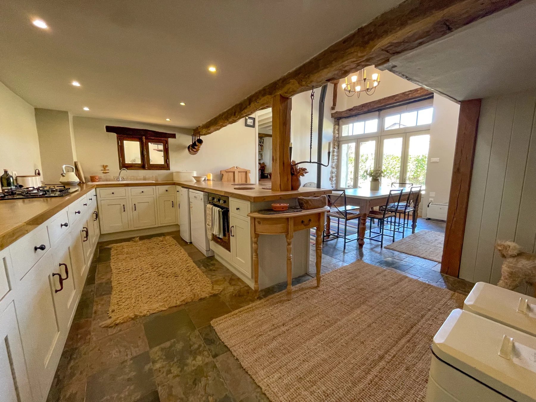 Pretty  stone house with a pool, garage and outside parking area, Limousin – France – BVI84137