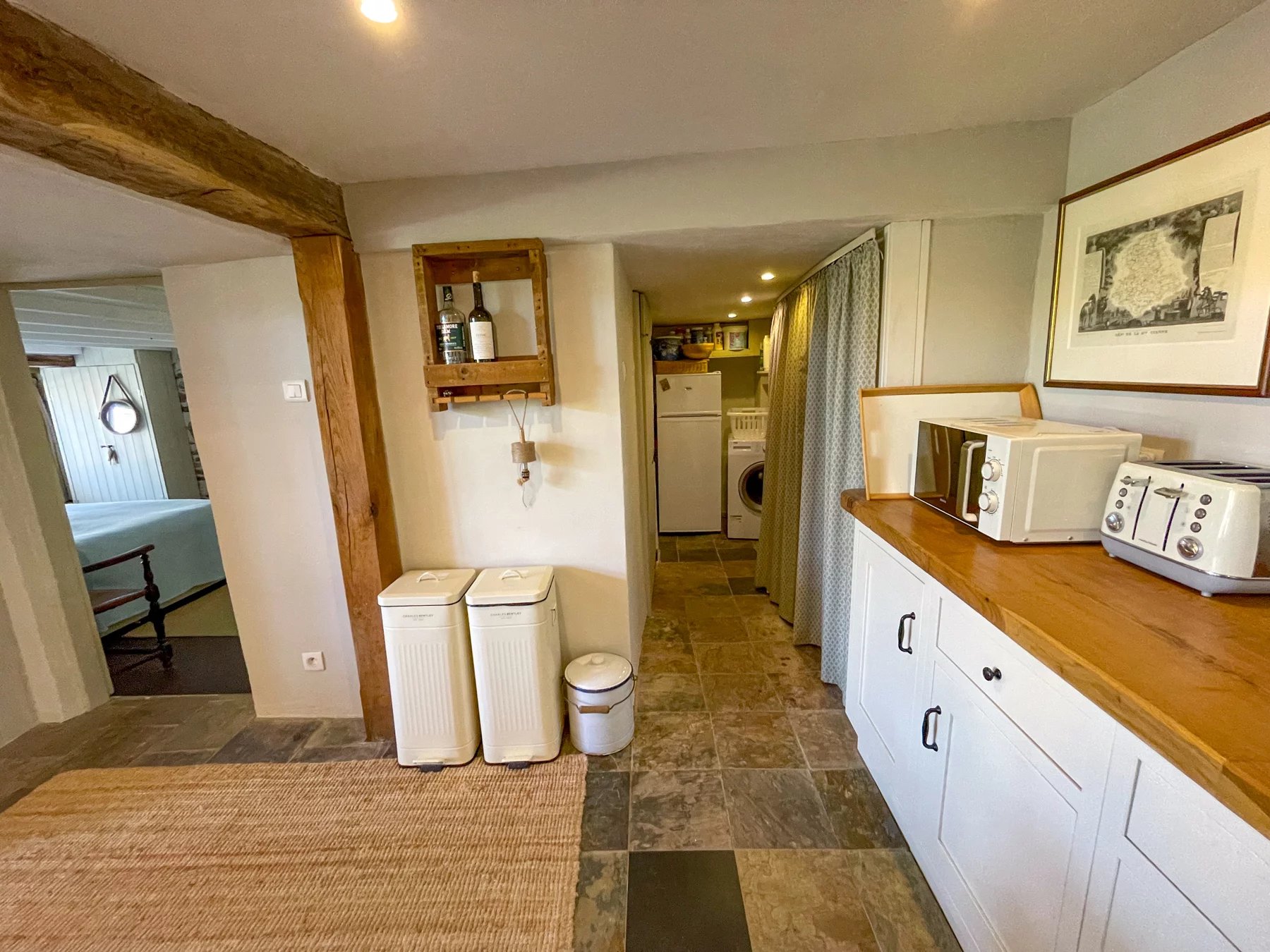 Pretty  stone house with a pool, garage and outside parking area, Limousin – France – BVI84137