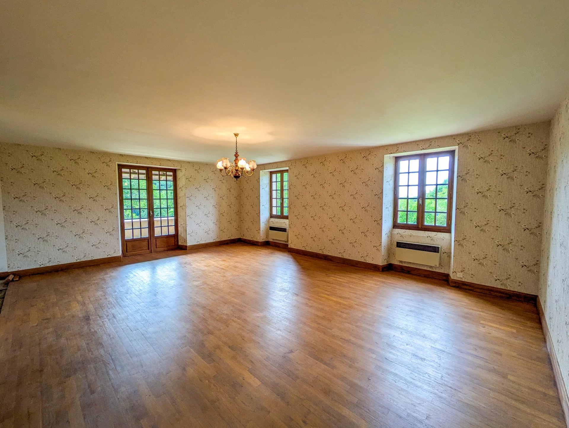 A rural gem – Farmhouse, apartment, barns and 1.6 hectares., Midi-Pyrénées – France – BVI76127